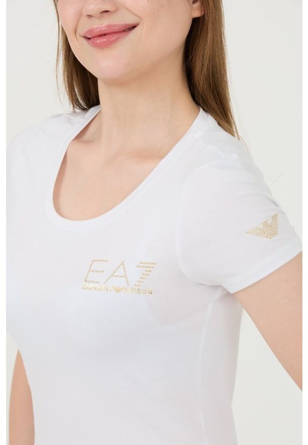 EA7 Emporio Armani - EA7 Biały t-shirt. Kolor: biały