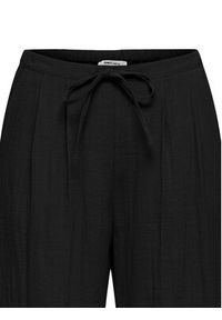 only - ONLY Spodnie materiałowe Lita 15370273 Czarny Relaxed Fit. Kolor: czarny. Materiał: wiskoza #2