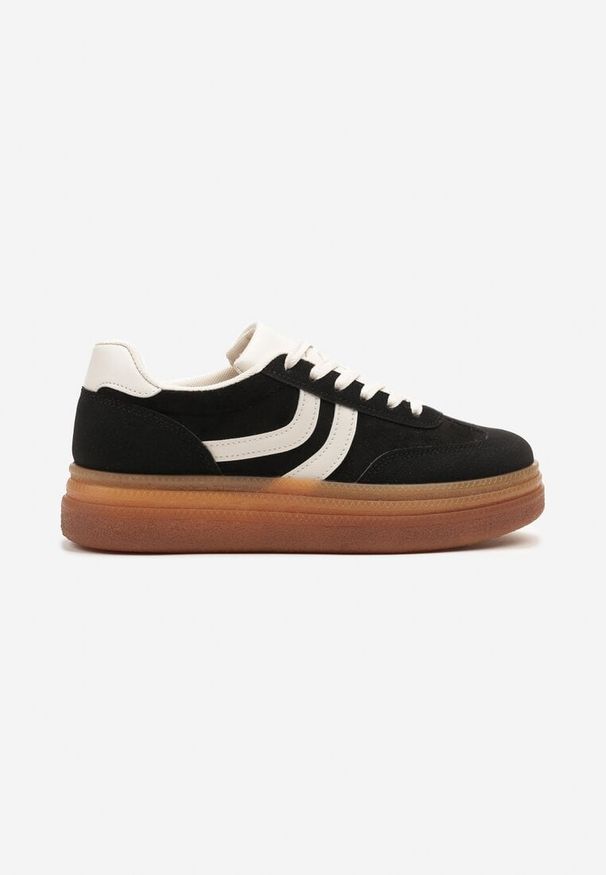 Born2be - Czarne Sneakersy w Stylu Klasycznych Tenisówek na Grubej Podeszwie Grelritia. Okazja: na co dzień. Nosek buta: okrągły. Zapięcie: sznurówki. Kolor: czarny. Materiał: materiał, jeans. Obcas: na obcasie. Wysokość obcasa: niski