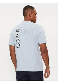 Calvin Klein T-Shirt Angled Back Logo K10K112495 Błękitny Regular Fit. Kolor: niebieski. Materiał: bawełna