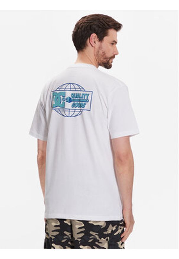 DC T-Shirt Quality Goods ADYZT05235 Biały Relaxed Fit. Kolor: biały. Materiał: bawełna