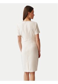 Tatuum Sukienka koktajlowa Borki T2406.208 Biały Slim Fit. Kolor: biały. Materiał: syntetyk. Styl: wizytowy #4