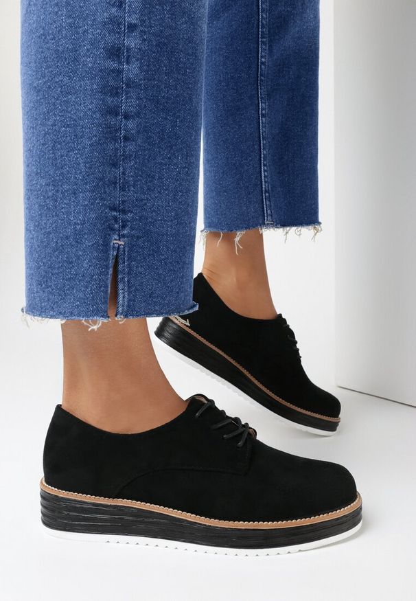 Born2be - Czarne Półbuty Cirireisis. Nosek buta: okrągły. Kolor: czarny. Materiał: jeans. Szerokość cholewki: normalna. Styl: elegancki
