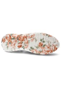 Sneakersy damskie Laura Vita, cholewka ze skóry naturalnej klasyczne sznurowanie płaska podeszwa, różowe, Joctao 26 SL3015-26D. Okazja: na co dzień. Zapięcie: sznurówki. Kolor: różowy. Materiał: skóra. Szerokość cholewki: normalna. Wzór: nadruk, kwiaty. Obcas: na płaskiej podeszwie. Styl: klasyczny #7