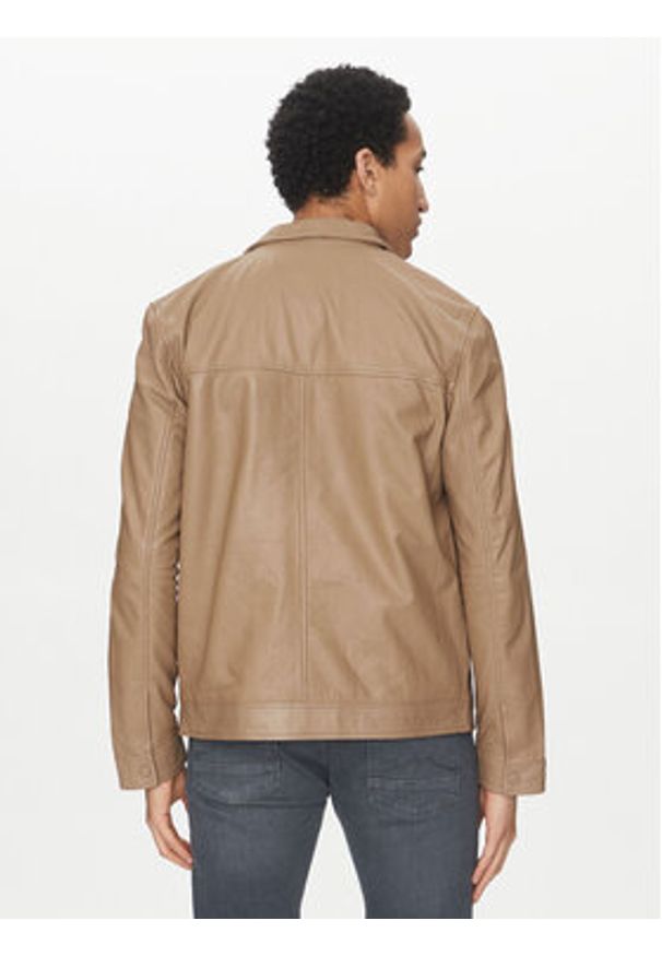 Mustang Kurtka skórzana Essen Veg 310-24-060 Brązowy Regular Fit. Kolor: brązowy. Materiał: skóra