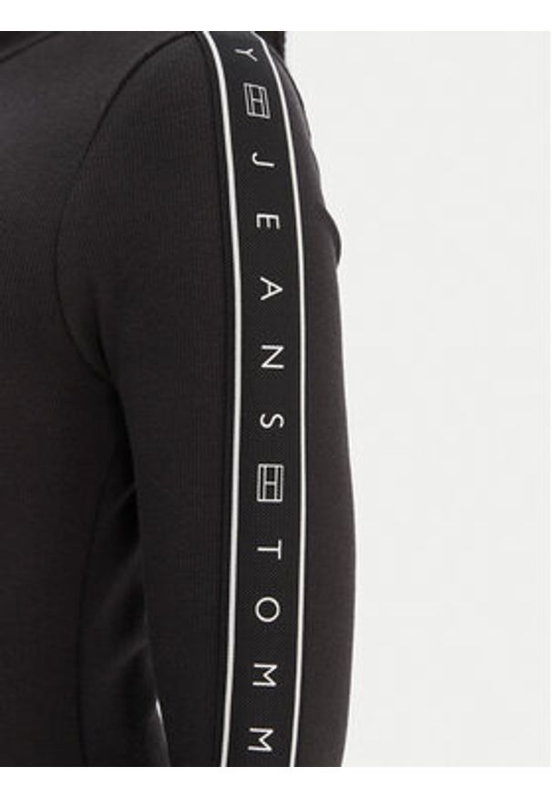 Tommy Jeans Sukienka codzienna DW0DW22529 Czarny Regular Fit. Okazja: na co dzień. Kolor: czarny. Materiał: syntetyk, bawełna. Typ sukienki: proste. Styl: casual