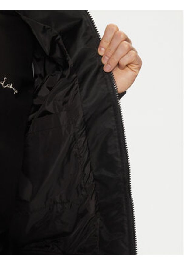 Armani Exchange Kurtka bomber XM000195 AF12011 UC001 Czarny Regular Fit. Kolor: czarny. Materiał: syntetyk