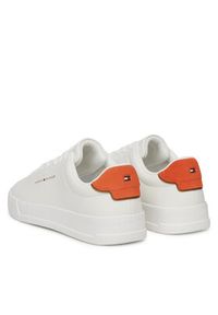 TOMMY HILFIGER - Tommy Hilfiger Sneakersy FM0FM05367 Biały. Kolor: biały. Materiał: skóra #4