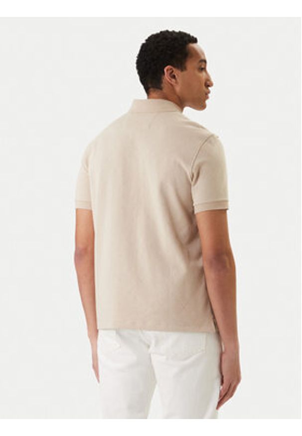 Guess Polo M6RP05 KD181 Beżowy Regular Fit. Typ kołnierza: polo. Kolor: beżowy. Materiał: bawełna
