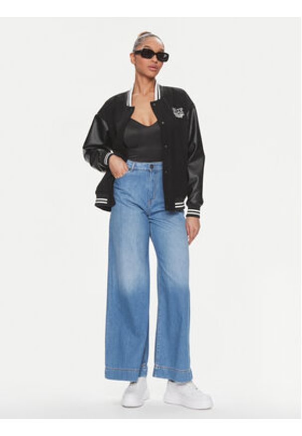 Vans Kurtka bomber Varsity Club Bomber VN000GJR Czarny Regular Fit. Kolor: czarny. Materiał: syntetyk, wełna