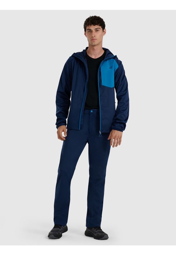 4f - 4F Kurtka softshell wiatroodporna membrana 8000 męska - granatowa 3XL. Kolor: niebieski. Materiał: softshell