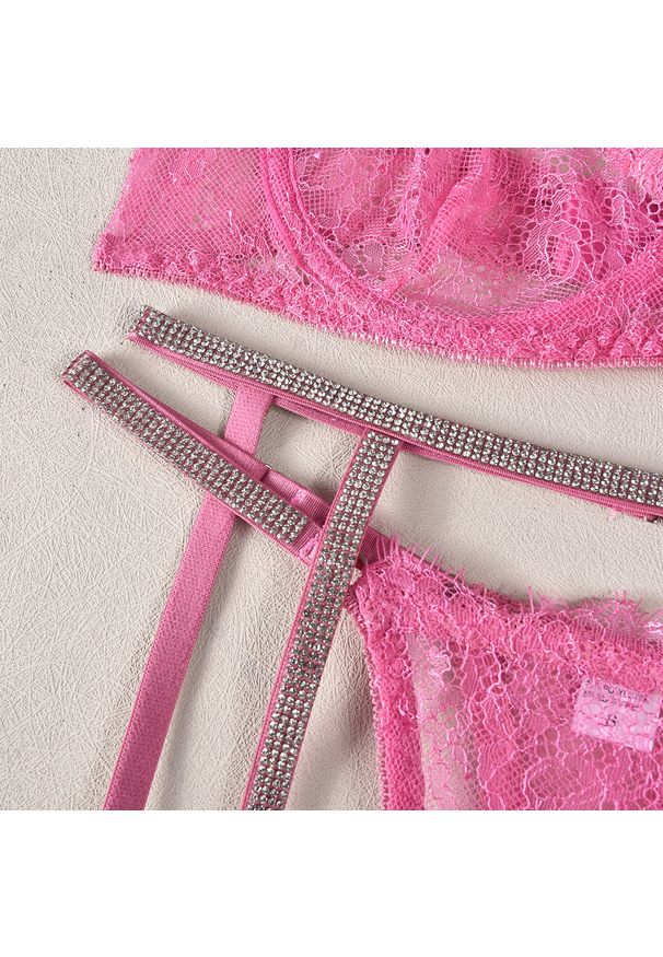 Intica - Komplet bielizny transparentnej z subtelnymi detalami Meglena. Kolor: biały. Materiał: materiał. Wzór: aplikacja