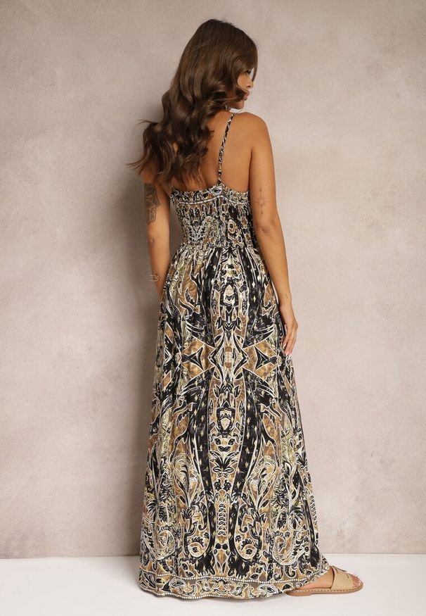 Renee - Czarno-Beżowa Rozkloszowana Sukienka z Wiskozy na Regulowanych Ramiączkach w Stylu Boho Yalfea. Okazja: na spacer. Typ kołnierza: dekolt w serek. Kolor: czarny. Materiał: wiskoza. Długość rękawa: na ramiączkach. Sezon: lato. Typ sukienki: rozkloszowane. Styl: boho