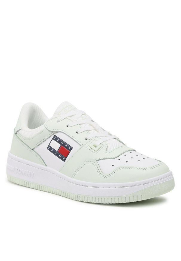 Sneakersy Tommy Jeans Retro Basket Wmn EN0EN02102 Minty LXW. Kolor: zielony. Materiał: skóra