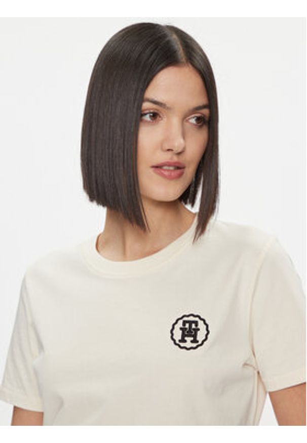 TOMMY HILFIGER - Tommy Hilfiger T-Shirt Modern WW0WW40273 Beżowy Regular Fit. Kolor: beżowy. Materiał: bawełna