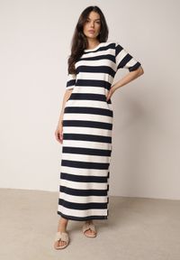 Born2be - Biało-Czarna Pudełkowa Sukienka z Bawełny w Poziome Paski Diove. Okazja: do pracy, na co dzień, na spacer. Kolor: biały. Materiał: bawełna. Wzór: paski. Typ sukienki: proste. Styl: klasyczny, casual #6