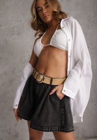 Renee - Czarne Szorty Jeansowe High Waist z Bawełny z Elastycznym Paskiem Tinreia. Okazja: na co dzień. Stan: podwyższony. Kolor: czarny. Materiał: jeans, bawełna. Długość: krótkie. Sezon: lato. Styl: casual #1