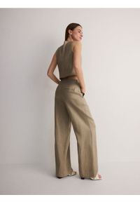 Reserved - Spodnie z lnu - beżowy. Kolor: beżowy. Materiał: len #1