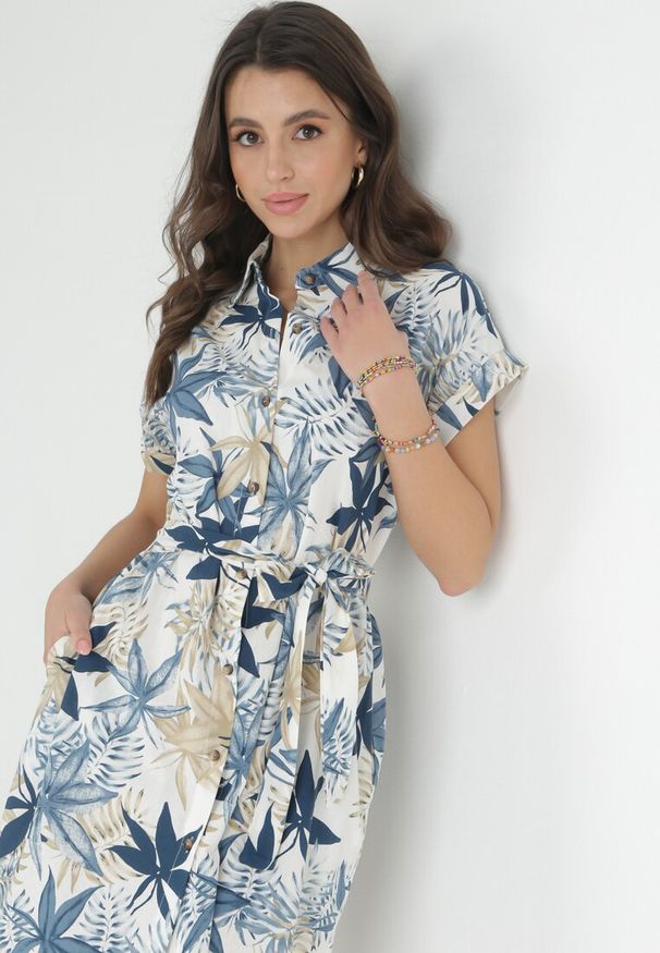 Born2be - Niebieska Koszulowa Sukienka Mini z Materiałowym Paskiem z Wzorzystej Bawełny Besana. Kolor: niebieski. Materiał: bawełna, materiał. Sezon: wiosna, lato. Typ sukienki: koszulowe. Długość: mini