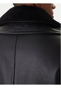 BOSS Kurtka skórzana Joglaci 50547560 Czarny Relaxed Fit. Kolor: czarny. Materiał: skóra