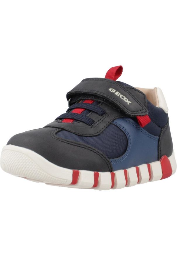 Geox - Buty GEOX B IUPIDOO Niebieski. Kolor: niebieski. Materiał: syntetyk, skóra. Sport: turystyka piesza