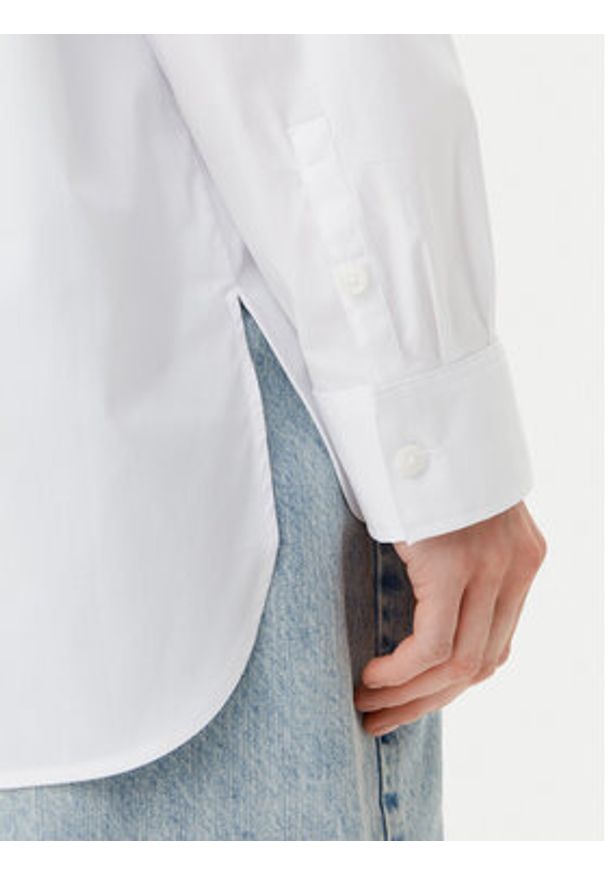 Calvin Klein Jeans Koszula LV047C143G Biały Relaxed Fit. Kolor: biały. Materiał: bawełna