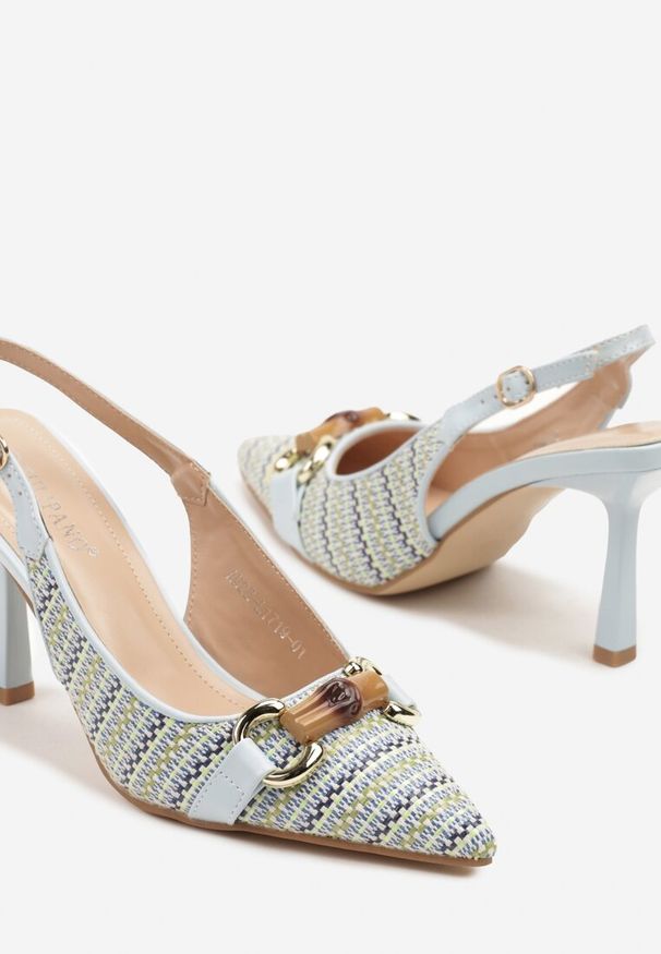 Renee - Niebieskie Plecione Sandały Szpilki Typu Slingback Ozdobione Klamrą Avenis. Okazja: na spotkanie biznesowe, do pracy. Zapięcie: klamry. Kolor: niebieski. Materiał: jeans. Wzór: aplikacja. Obcas: na szpilce. Styl: elegancki, biznesowy. Wysokość obcasa: średni