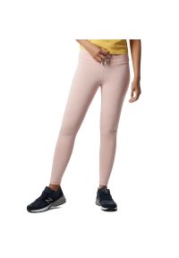 Spodnie New Balance WP21556PIE - różowe. Kolor: różowy. Materiał: bawełna, poliester