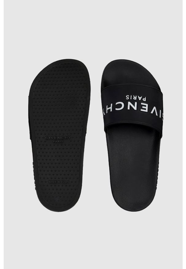 Givenchy - GIVENCHY Czarne klapki damskie z białym logo. Kolor: czarny