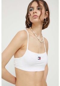 Tommy Jeans top damski kolor biały. Kolor: biały. Materiał: bawełna, poliester, dzianina. Długość rękawa: na ramiączkach. Wzór: aplikacja #1