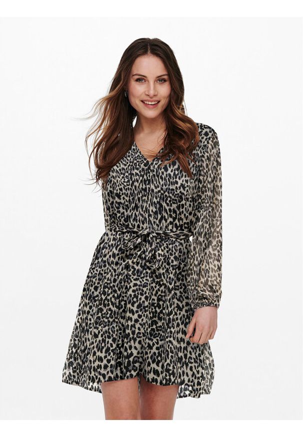 only - ONLY Sukienka codzienna 15236376 Brązowy Regular Fit. Okazja: na co dzień. Kolor: brązowy. Materiał: syntetyk. Typ sukienki: proste. Styl: casual