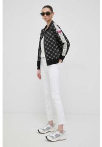 Pinko bluza damska kolor czarny wzorzysta. Okazja: na co dzień. Kolor: czarny. Materiał: dzianina. Wzór: aplikacja. Styl: casual #3