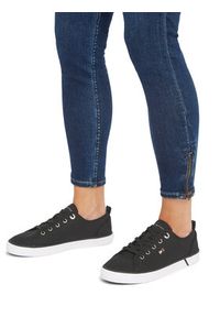 TOMMY HILFIGER - Tommy Hilfiger Tenisówki Vulc Canvas Sneaker FW0FW08063 Czarny. Kolor: czarny. Materiał: materiał