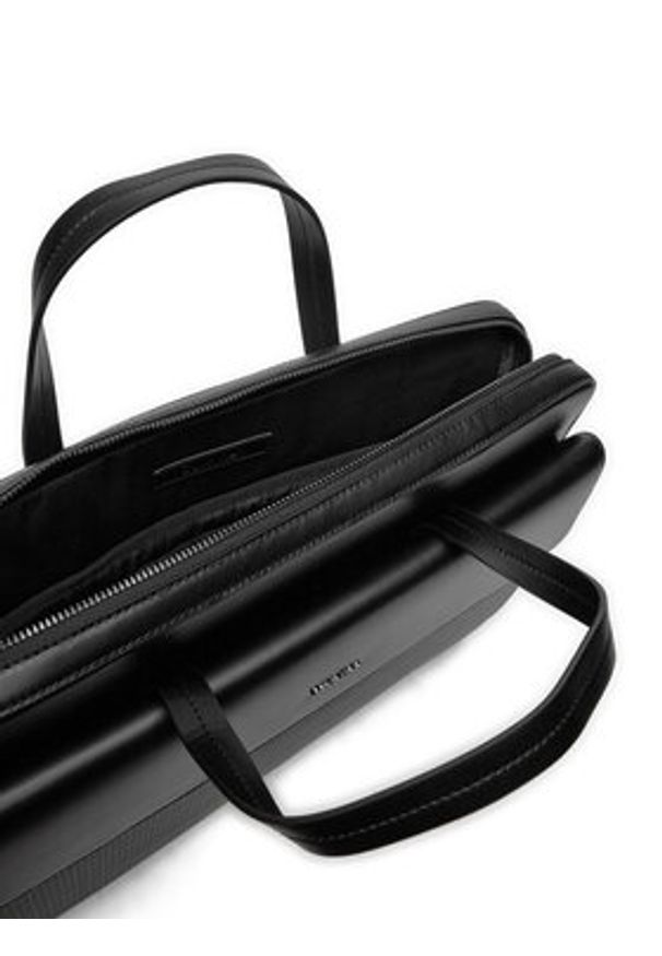 Calvin Klein Torba na laptopa Vertical Lines K50K512257 Czarny. Kolor: czarny. Materiał: skóra