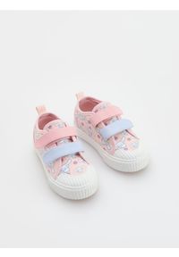 Reserved - Trampki na rzep Cinnamoroll - pastelowy róż. Zapięcie: rzepy. Kolor: różowy. Materiał: materiał