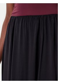 only - ONLY Spódnica maxi Nova 15357477 Czarny Regular Fit. Kolor: czarny. Materiał: wiskoza