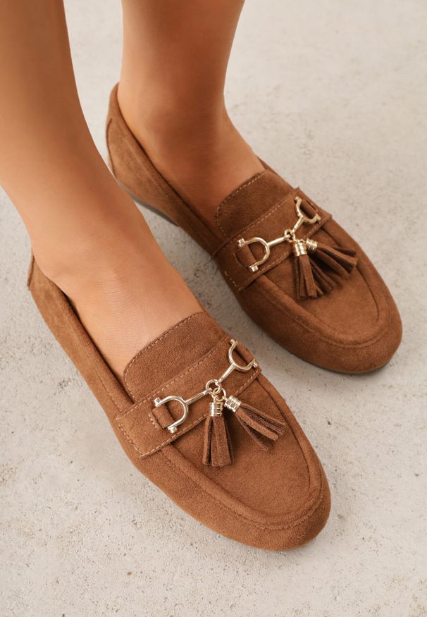 Born2be - Brązowe Mokasyny VICES z Modnymi Chwostami z Imitacji Zamszu z Wkładką z Naturalnej Skóry Calirea. Okazja: do pracy, na co dzień. Kolor: brązowy. Materiał: skóra, zamsz. Wzór: aplikacja. Styl: elegancki, klasyczny, casual