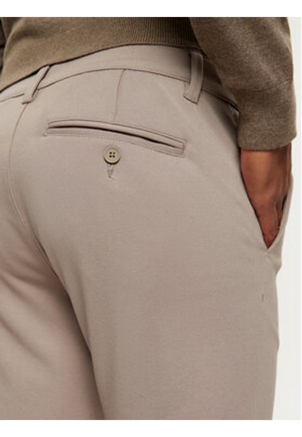 Only & Sons Chinosy 22010209 Khaki Regular Fit. Kolor: brązowy. Materiał: syntetyk