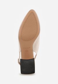 Renee - Beżowe Czółenka VICES z Ozdobnym Słupkiem Drobną Perforacją i Noskiem w Szpic Lynnsyss. Kolor: beżowy. Materiał: satyna. Obcas: na słupku. Styl: elegancki #5