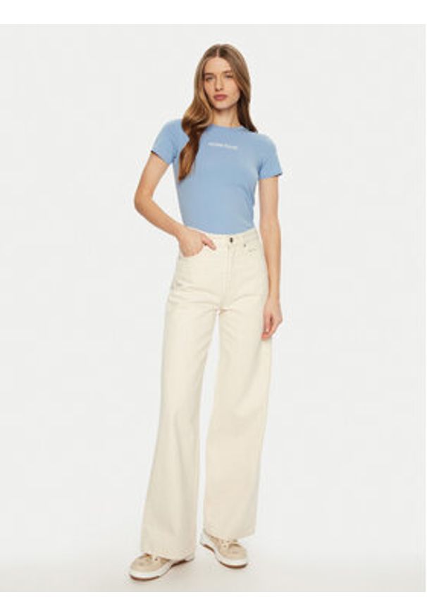 Guess T-Shirt W4YI01 J1314 Błękitny Regular Fit. Kolor: niebieski. Materiał: bawełna