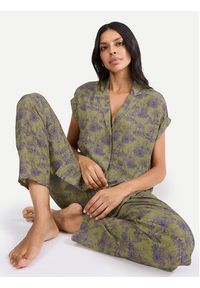 Triumph Piżama Boyfriend 10222611 Zielony Relaxed Fit. Kolor: zielony. Materiał: wiskoza #2