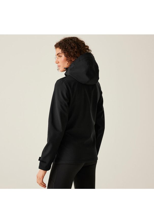 Regatta - Damska 3-warstwowa kurtka softshell z kapturem Venturer z nadrukiem. Typ kołnierza: kaptur. Kolor: niebieski. Materiał: softshell. Wzór: nadruk. Sezon: zima. Sport: turystyka piesza