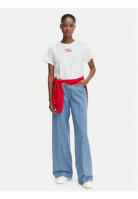 Calvin Klein Jeans T-Shirt TOWEL LV047G287G Biały Cropped Fit. Kolor: biały. Materiał: bawełna #2