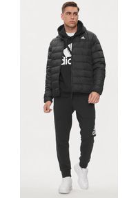 Kurtka Mężczyzna Adidas Essentials Light Down czarny. Kolor: wielokolorowy, biały, czarny. Materiał: puch. Sport: piłka nożna #2