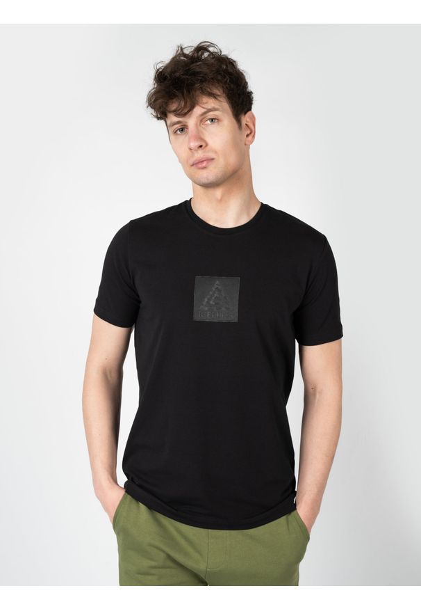 Iceberg T-Shirt "C-Neck" | F020639A | Mężczyzna | Czarny. Okazja: na co dzień. Kolor: czarny. Materiał: bawełna, elastan. Wzór: nadruk. Styl: elegancki, casual