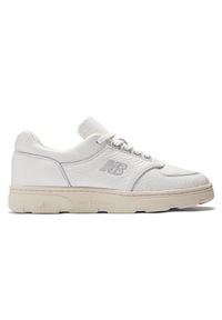 Buty unisex New Balance Allerdale UADWWHI – białe. Okazja: na co dzień. Kolor: biały. Materiał: guma, skóra. Szerokość cholewki: normalna. Wzór: aplikacja, haft