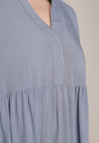 Born2be - Niebieska Rozkloszowana Sukienka w Koszulowym Stylu z Bawełny Normae. Okazja: do pracy, na co dzień. Kolor: niebieski. Materiał: bawełna. Typ sukienki: koszulowe. Styl: klasyczny, casual #5