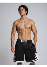 Sinsay - Szorty sportowe Rocky Balboa - czarny. Kolor: czarny. Styl: sportowy #1