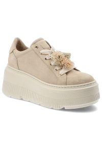 CheBello - Sneakersy damskie Chebello, ze skóry naturalnej na wysokiej platformie z klasycznym sznurowaniem i dekoracyjnymi chwostami, beżowe, 5002_-194-000-PSK. Okazja: na co dzień. Kolor: beżowy. Materiał: skóra. Szerokość cholewki: normalna. Obcas: na platformie. Sport: turystyka piesza #2