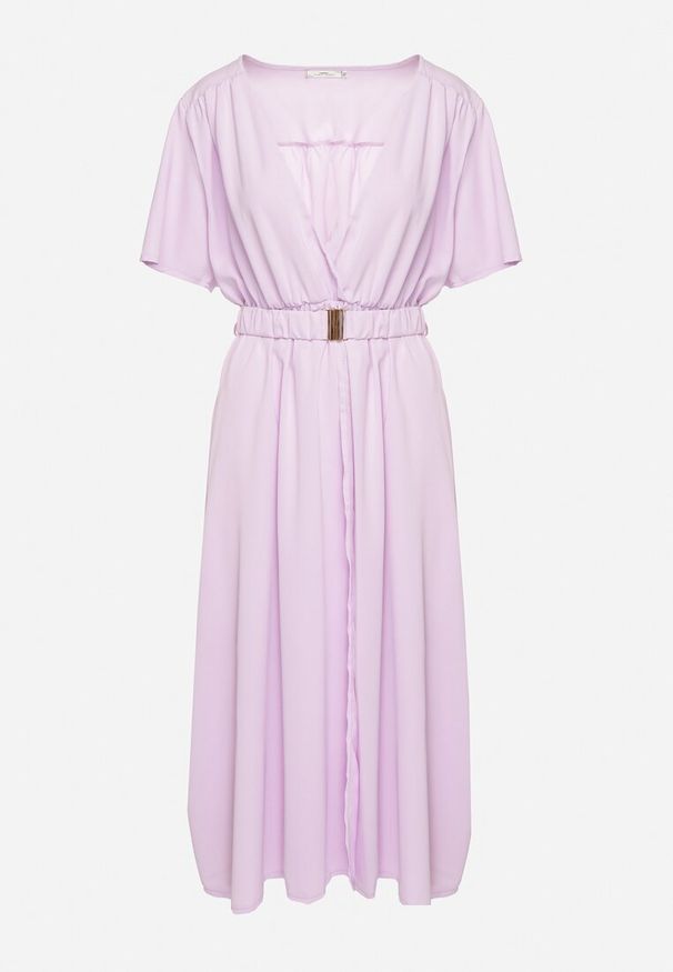 Born2be - Jasnofioletowa Kopertowa Sukienka z Bawełną i Materiałowym Paskiem Ozdobionym Klamrą Besvia. Okazja: na co dzień. Typ kołnierza: dekolt w kształcie V. Kolor: fioletowy. Materiał: materiał, bawełna. Długość rękawa: krótki rękaw. Wzór: aplikacja. Typ sukienki: kopertowe. Styl: casual, elegancki